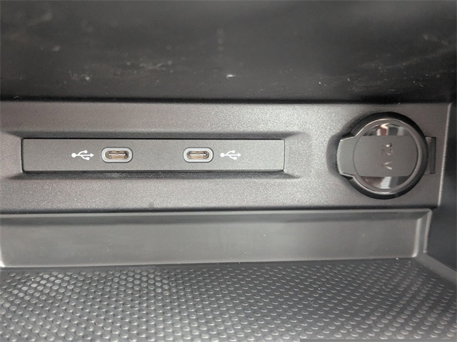 2025 Volkswagen Taos S photo 18