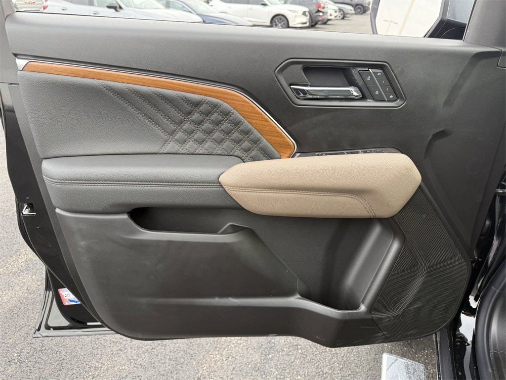 2026 GMC CANYON - Image 13