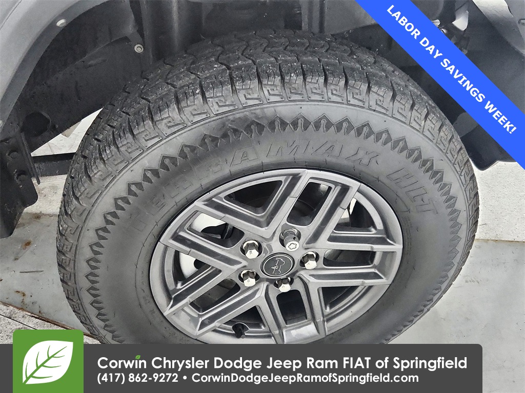2024 Jeep Wrangler Sport S photo 13