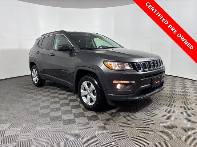 2019 Jeep Compass Latitude's photo