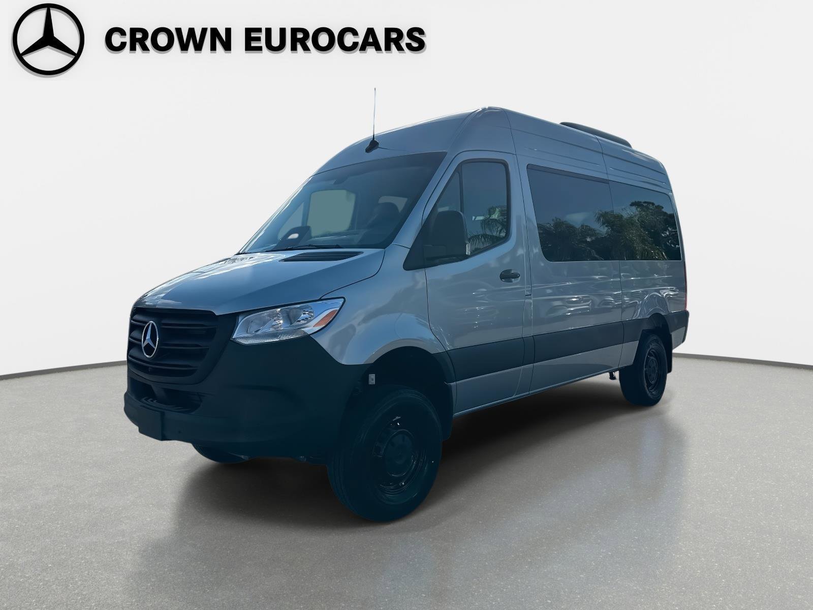 2025 Mercedes-Benz Sprinter Passenger Van Base's photo