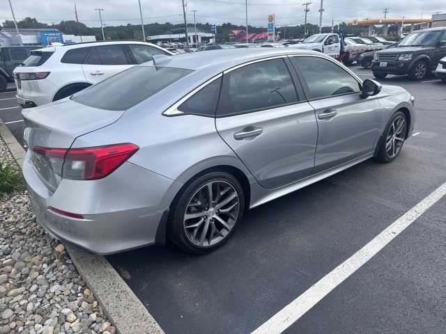 2024 Honda Civic Touring photo 5