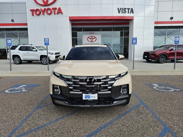 2022 Hyundai Santa Cruz Limited photo 2