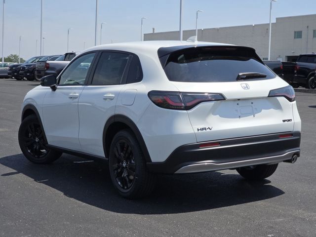 2026 Honda HR-V Sport photo 5