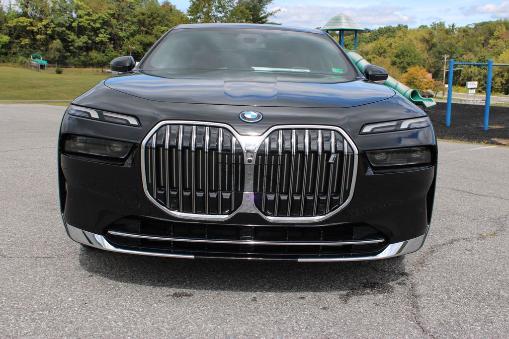 2026 Bmw i7 xDrive60 photo 3