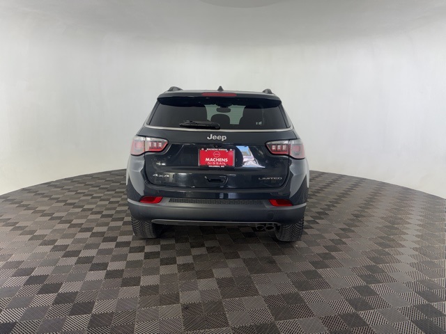 2018 Jeep Compass Limited photo 4
