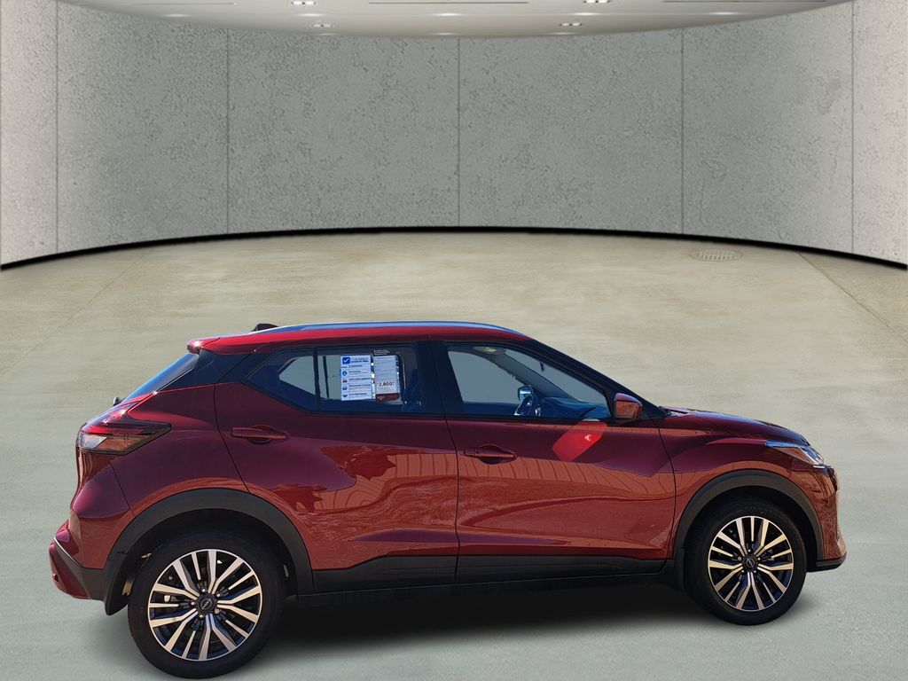 2024 Nissan Kicks SV photo 4