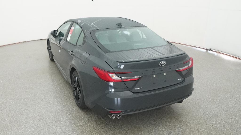 2026 Toyota Camry SE photo 14
