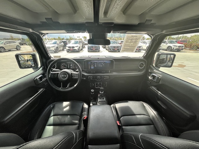 2025 Jeep Gladiator Sport photo 6
