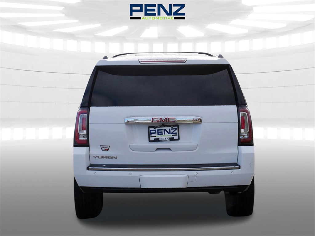 Used 2017 GMC Yukon Denali with VIN 1GKS2CKJ0HR179839 for sale in Rochester, Minnesota