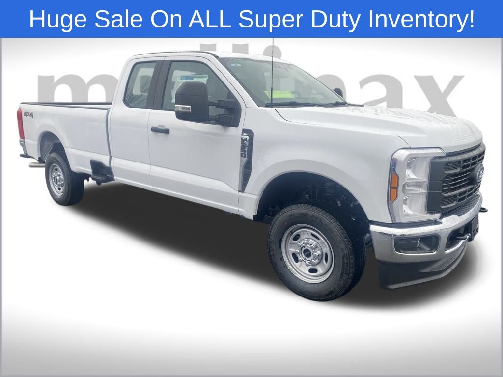 2026 Ford F-350 Super Duty XL's photo