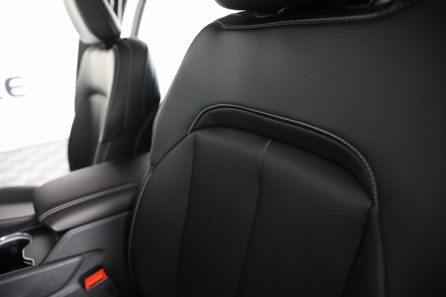 2025 Jeep Grand Cherokee Limited photo 17