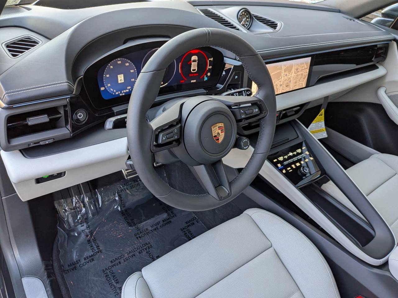 2025 Porsche Macan Electric photo 4