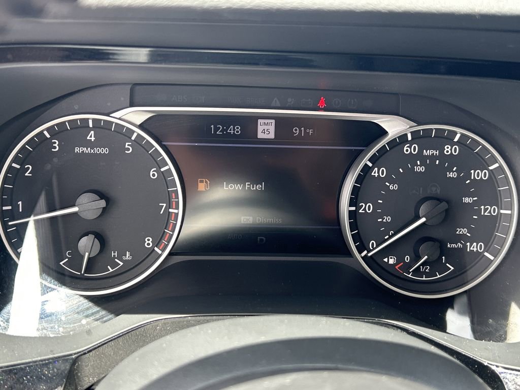 2024 Nissan Pathfinder SL photo 28