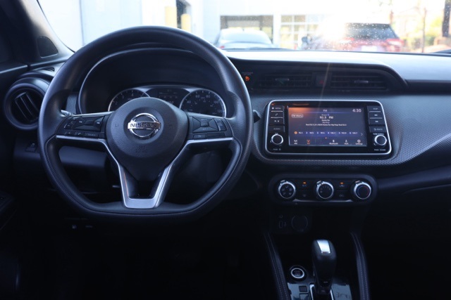 2019 Nissan Kicks S photo 20