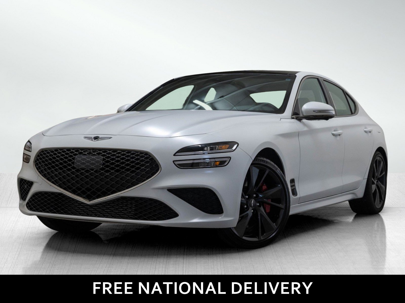 2023 GENESIS G70 Standard's photo