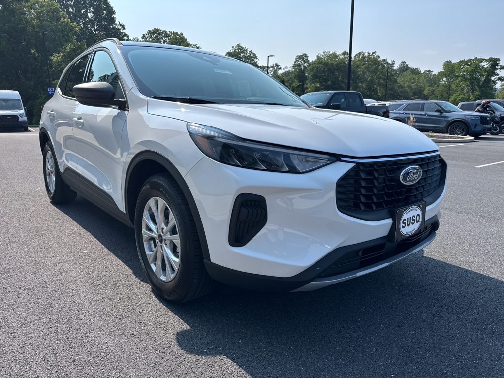 2025 Ford Escape Active photo 5