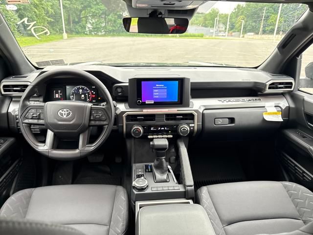 2025 Toyota Tacoma SR5 4x4 Double Cab photo 12