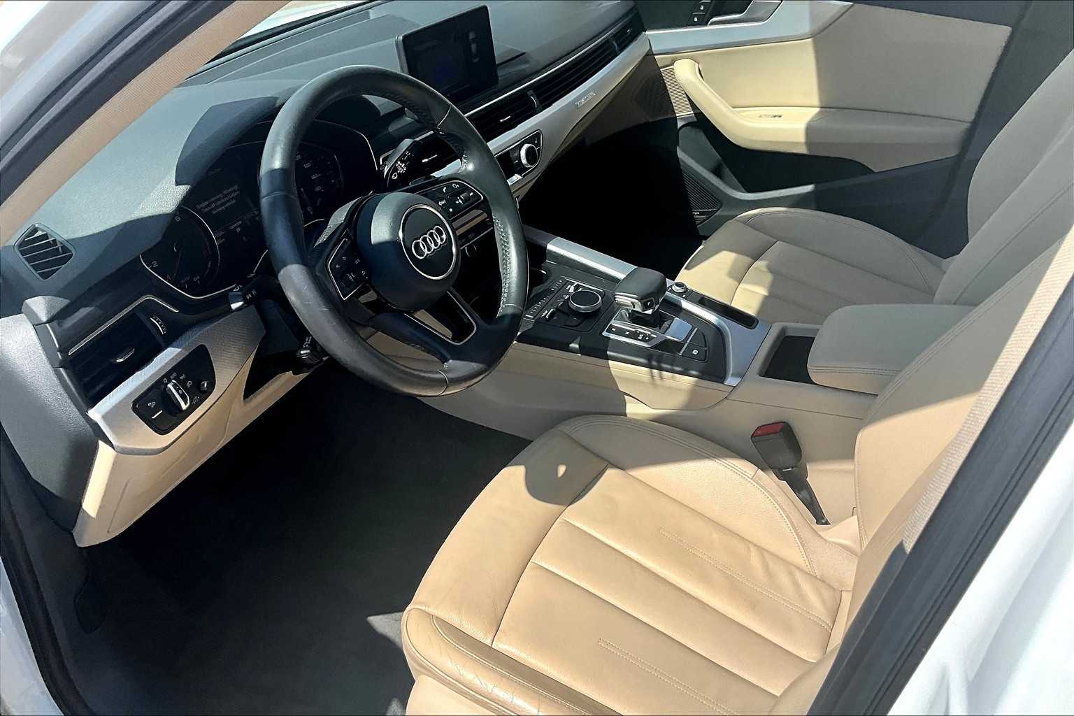 2018 Audi A4 Premium Plus photo 17
