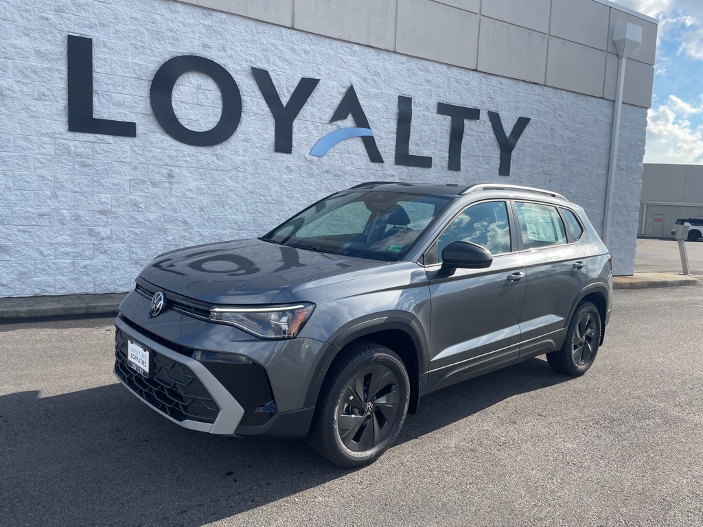 2026 Volkswagen Taos S's photo