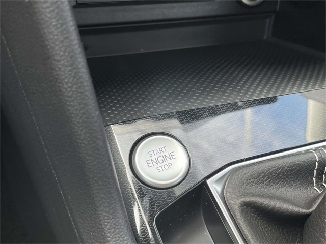 2025 Volkswagen Taos S photo 23