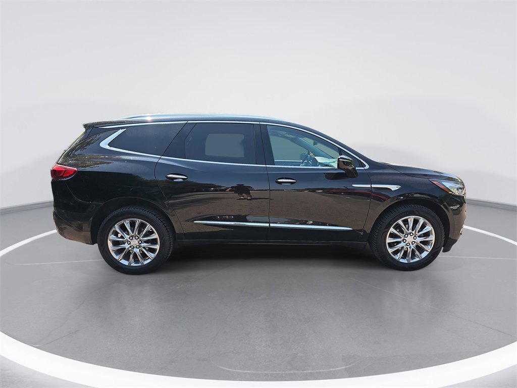 2021 Buick Enclave Premium photo 2