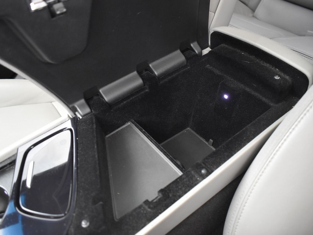 2018 Cadillac CTS Base photo 26