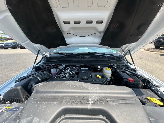 2025 Ram 2500 Laramie photo 14