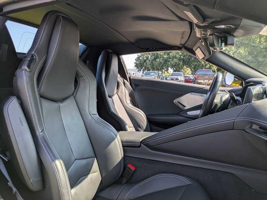 2023 Chevrolet Corvette Stingray 2LT photo 26