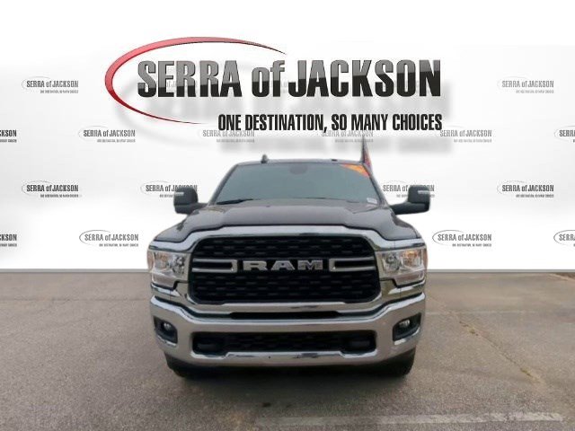 2024 Ram 2500 Big Horn photo 3