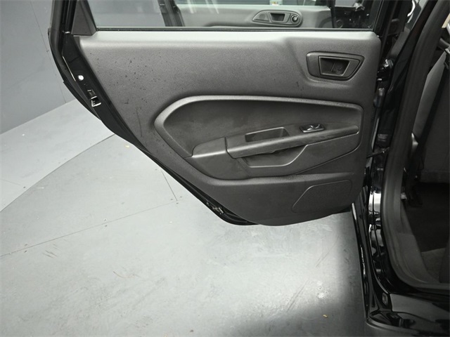 2017 FORD FIESTA - Image 23