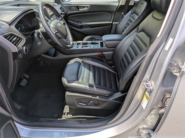 2023 Ford Edge SEL photo 9