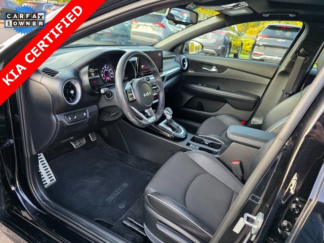 2022 Kia Forte GT-Line photo 13