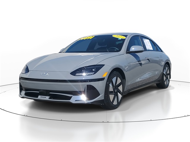 Used 2023 Hyundai IONIQ 6 SE with VIN KMHM24AB4PA034185 for sale in Clermont, FL