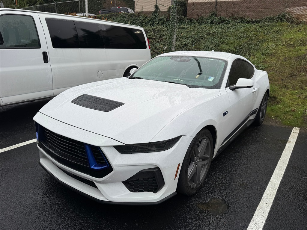 2024 Ford Mustang GT Premium's photo