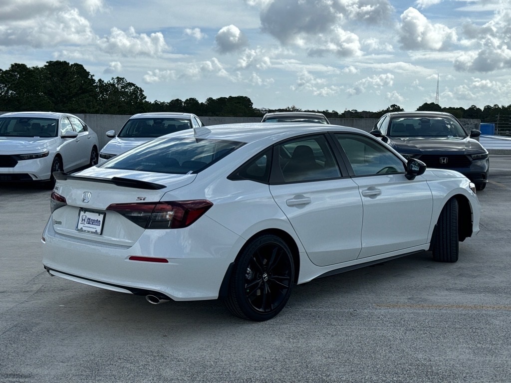 2026 Honda Civic Si photo 2