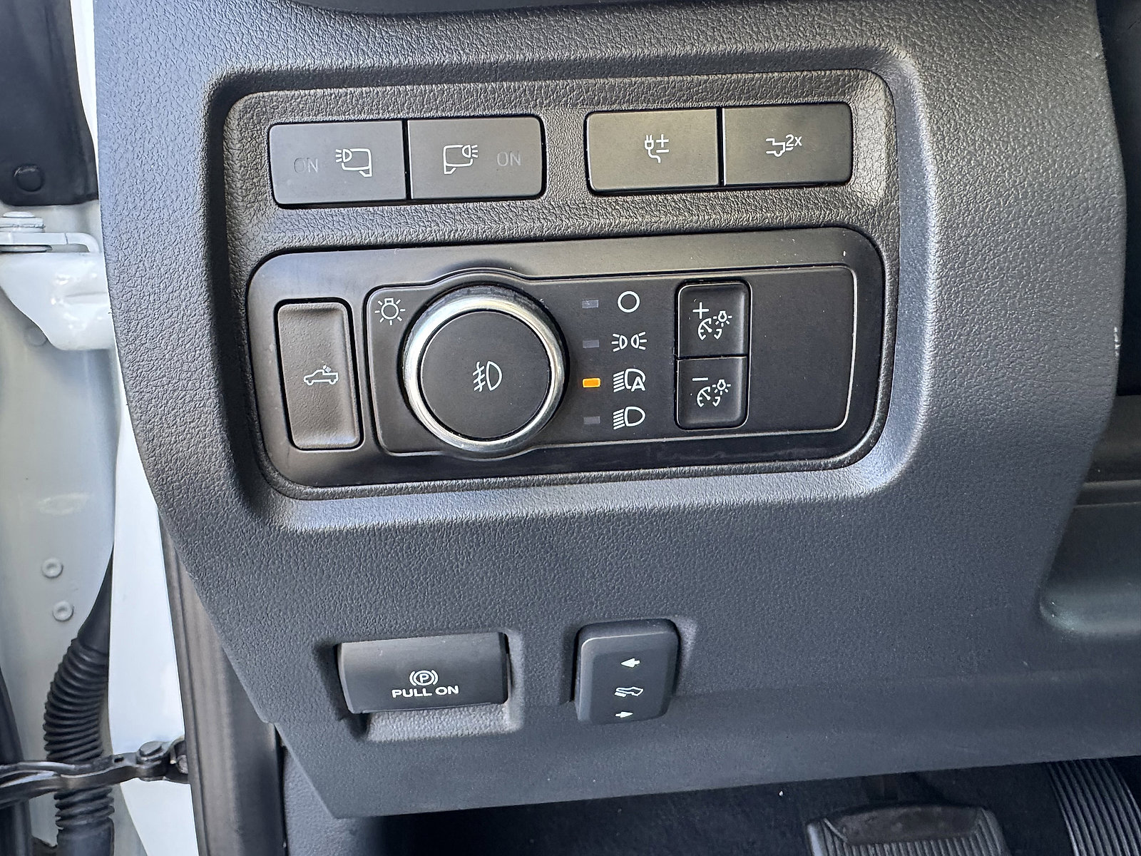 2023 Ford F-250 Lariat photo 18