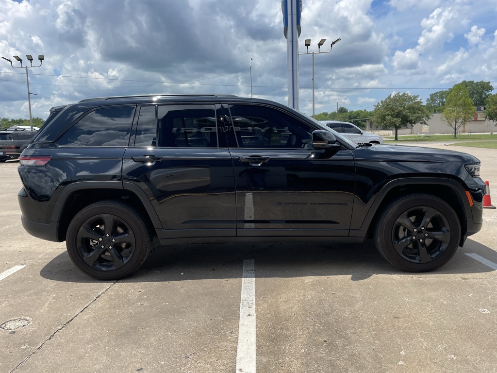 2024 Jeep Grand Cherokee Altitude X photo 3