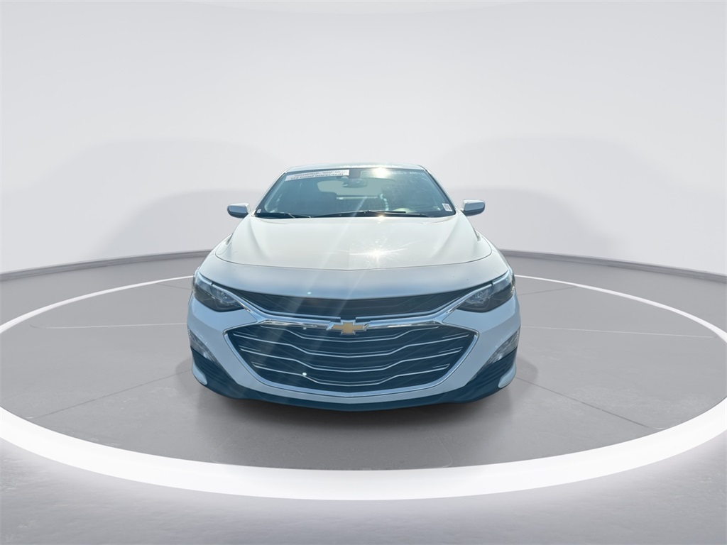 2023 Chevrolet Malibu 1LT photo 3