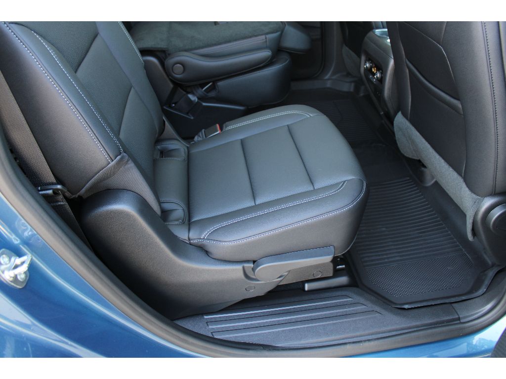 2026 Chevrolet Traverse photo 10