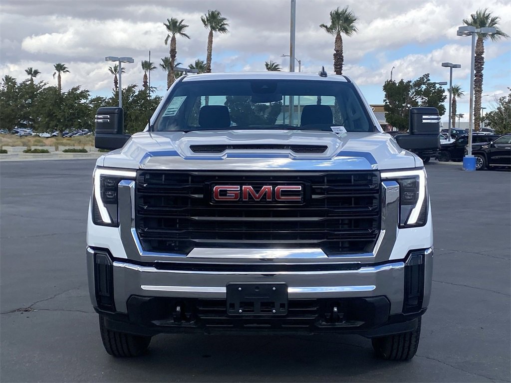2025 Gmc Sierra 2500 HD Pro photo 2