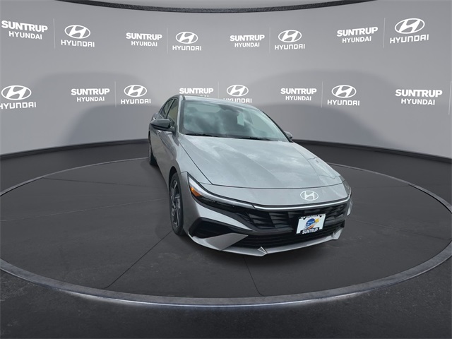 2025 Hyundai Elantra SEL Sport photo 4