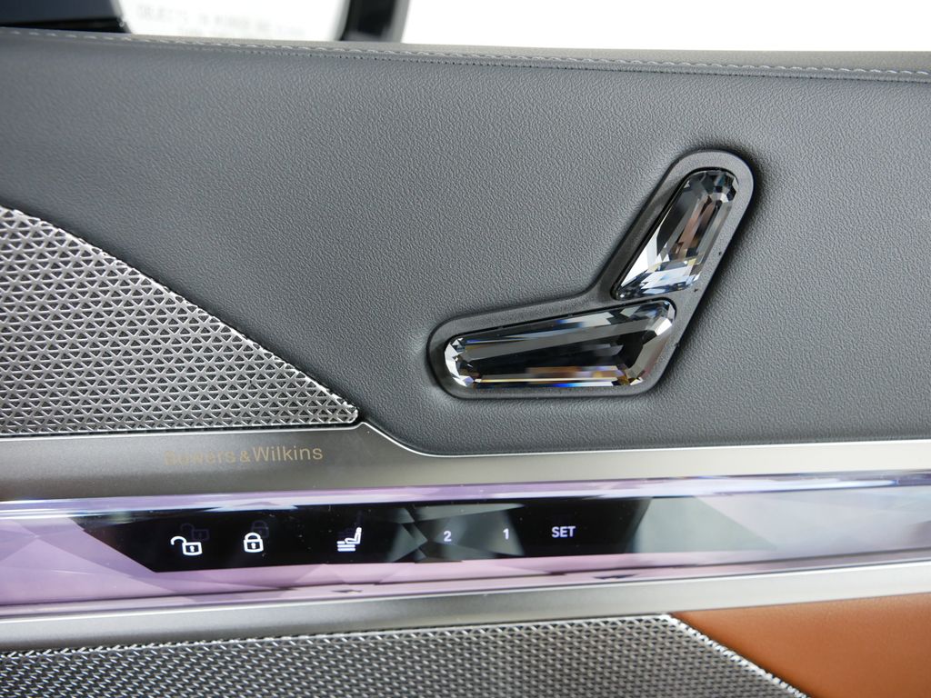 2025 Bmw 750e 750e xDrive photo 20