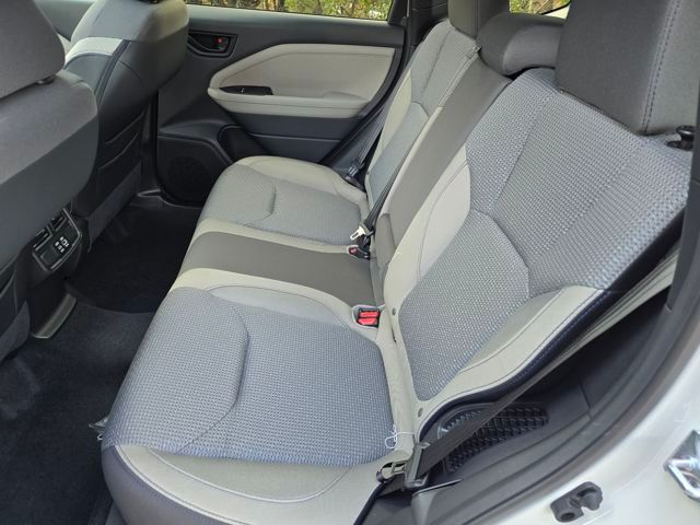 2025 Subaru Forester Premium photo 2