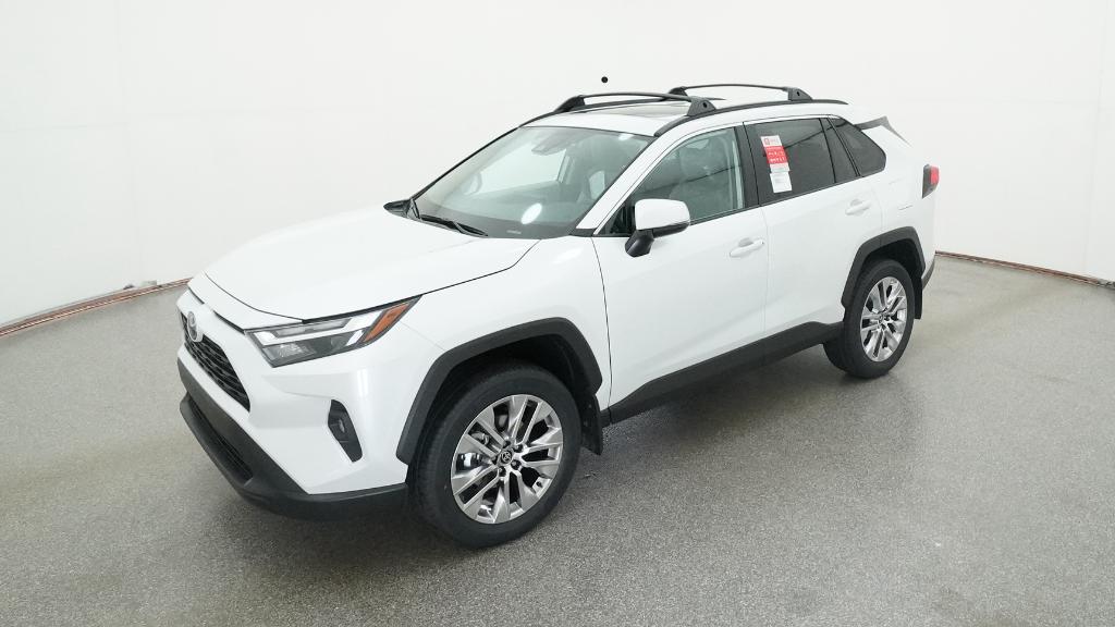2025 Toyota RAV4 XLE Premium's photo