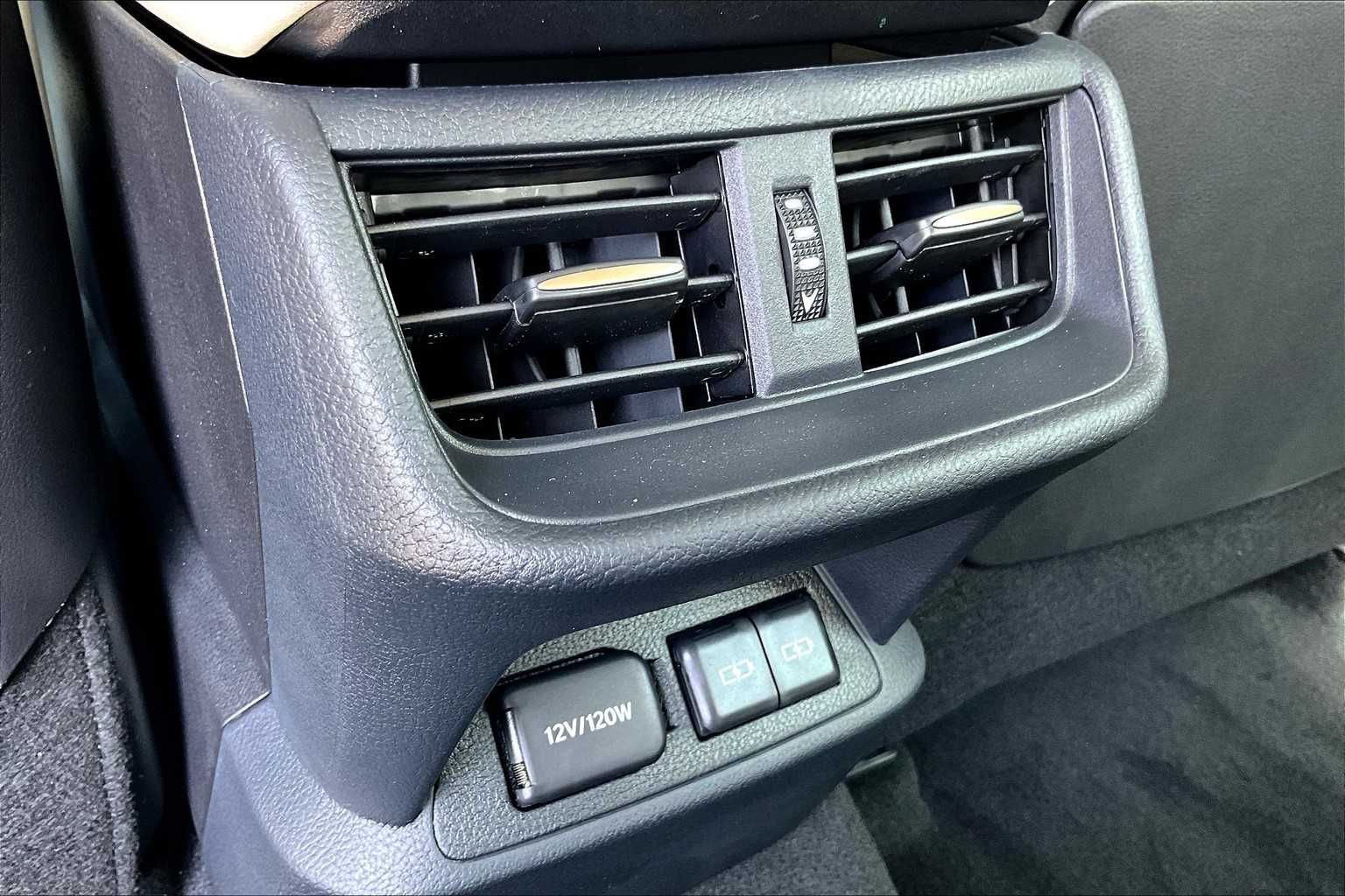 2025 Lexus ES 300h photo 11