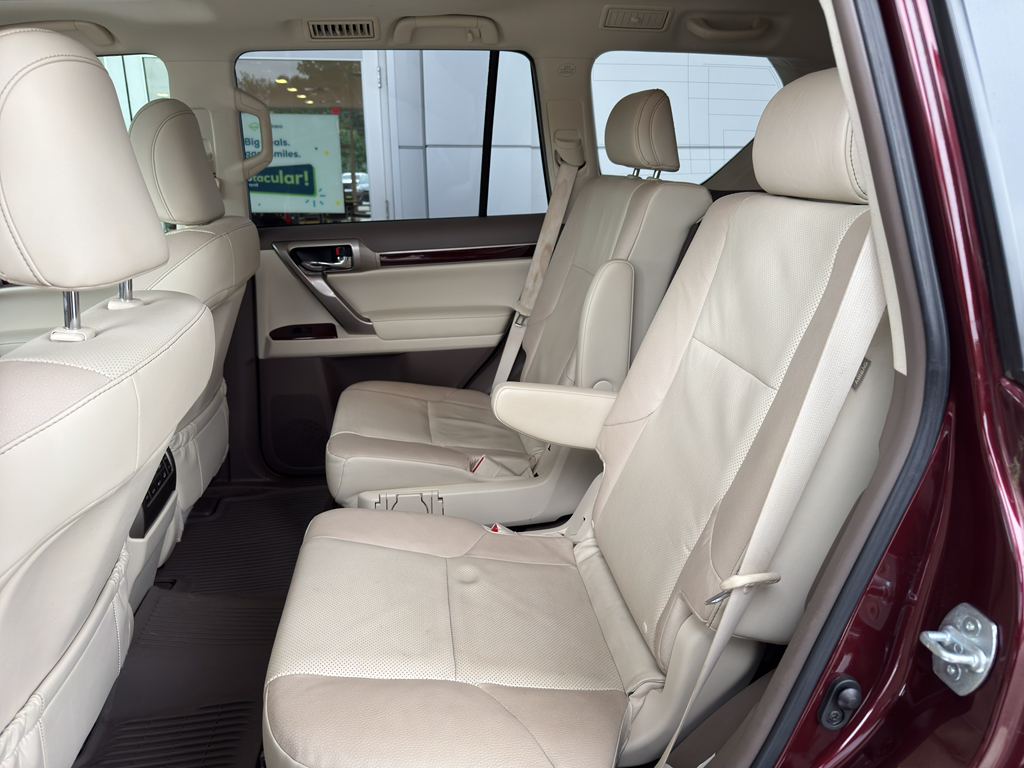 2019 Lexus GX 460 Premium photo 23