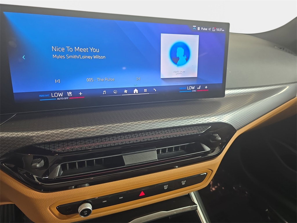 2025 Bmw 330i xDrive Sedan photo 18