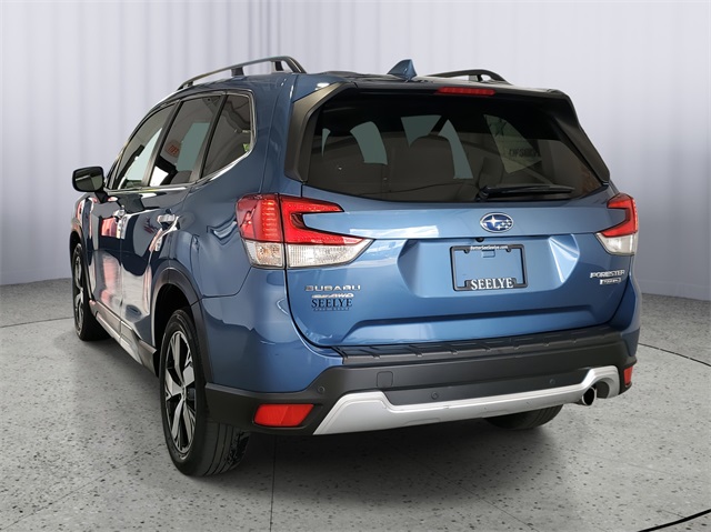 2019 Subaru Forester Touring photo 4