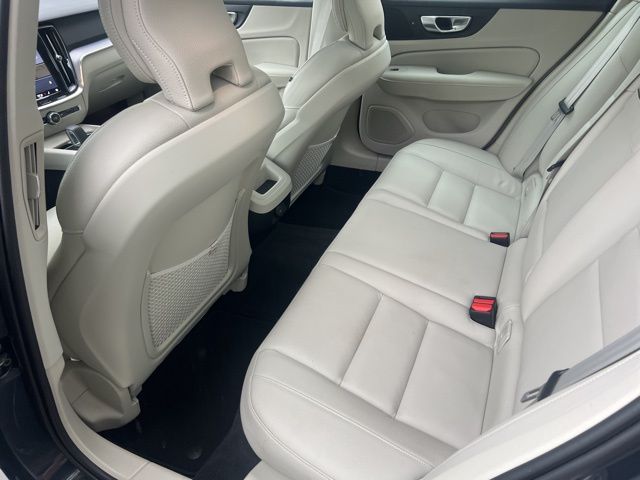 2024 Volvo S60 B5 Core photo 19